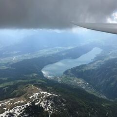 Flugwegposition um 14:26:43: Aufgenommen in der Nähe von Gemeinde Feld am See, Österreich in 3060 Meter
